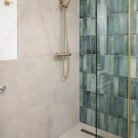 Apartamento Designer Flat With Character *