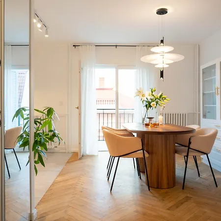 Apartamento Designer Flat With Character Belgrado
